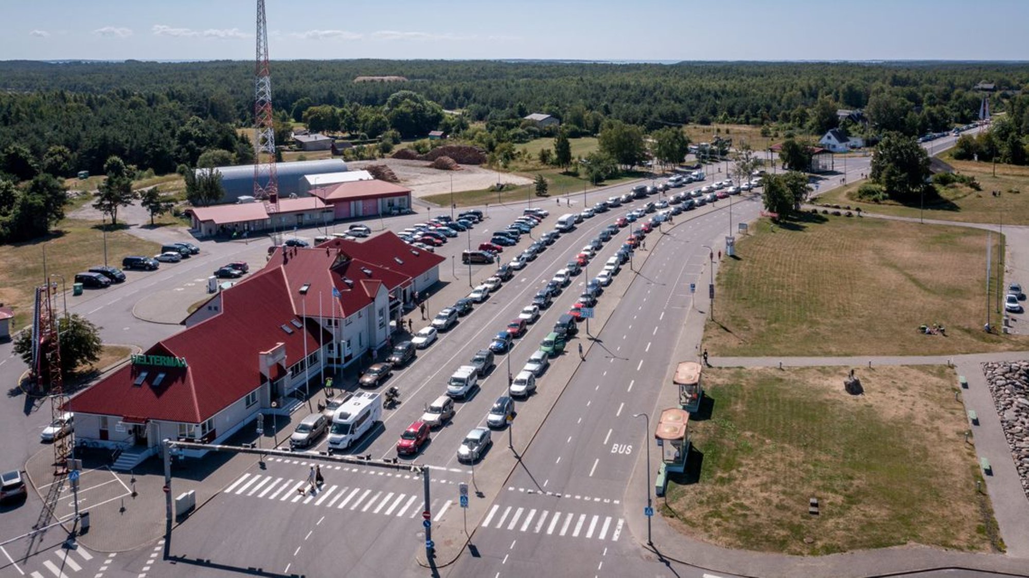 OTSEPILT | Kas läheb jälle käest ära? Kui sõidad jaanideks Saare- või Hiiumaale, siis vaata, mis seis on sadamates