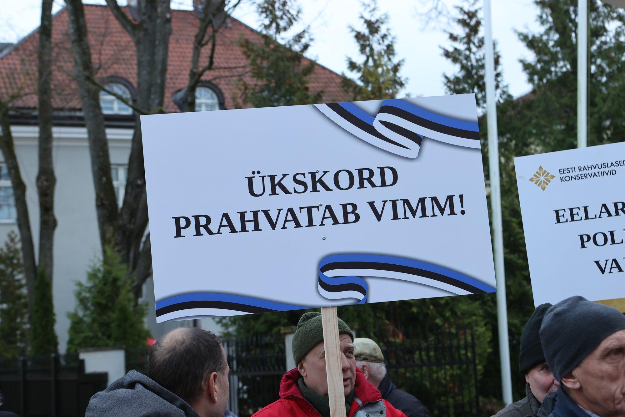 Raul Siem: valitsus lajatab rahvale maksudega, opositsioon vaid noogutab. Vajame erakorralisi valimisi