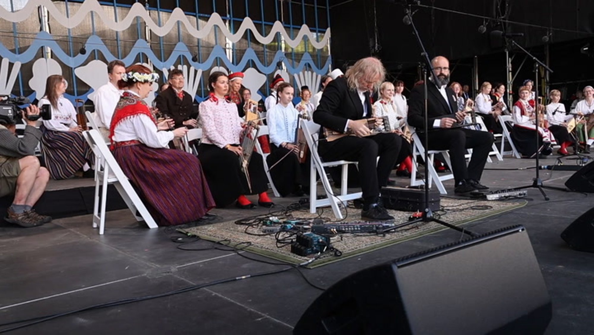 VIDEO ja FOTOD | Kuula, kuidas kõlab kokku Puuluup ja mitukümmend hiiu kannelt