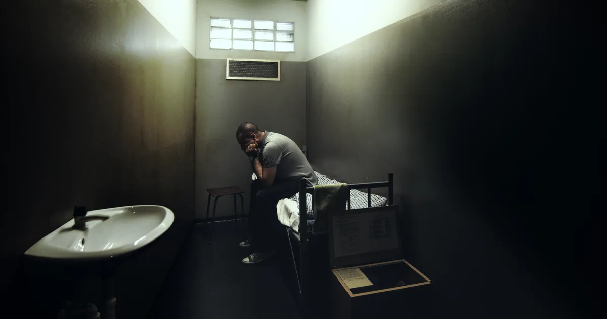 «Sul oli võimalus valida, issi. Ja sa ei valinud meid»