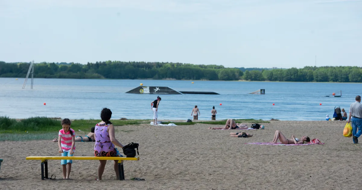 Harku järves ujumine ei ole sinivetikate tõttu soovitatav