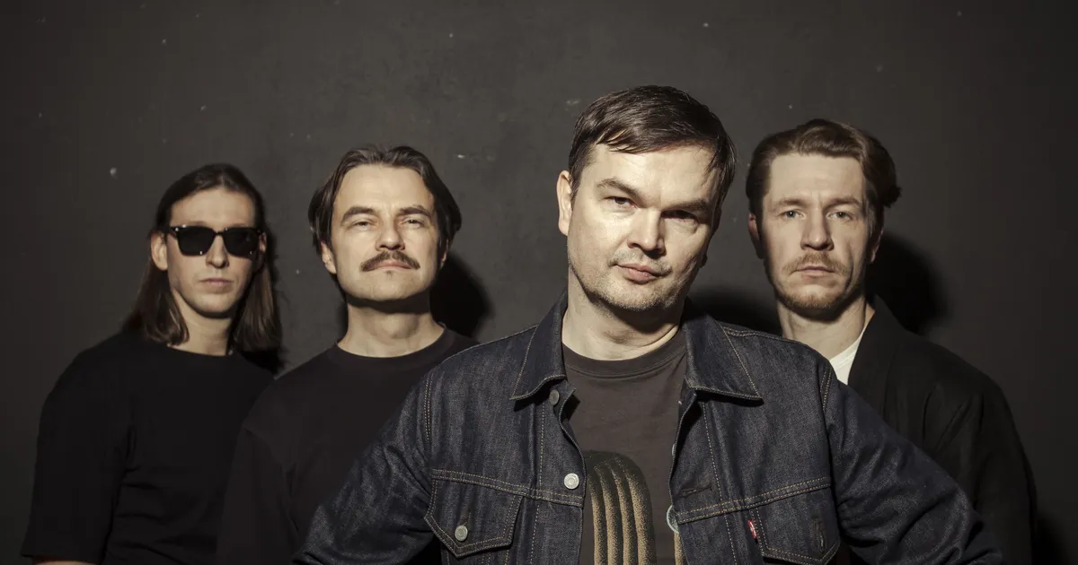 Vaiko Eplik Narvast, muusikareeglitest ja kummitavast tuberkuloosist: hea kontsert algab ja lõppeb aplausiga