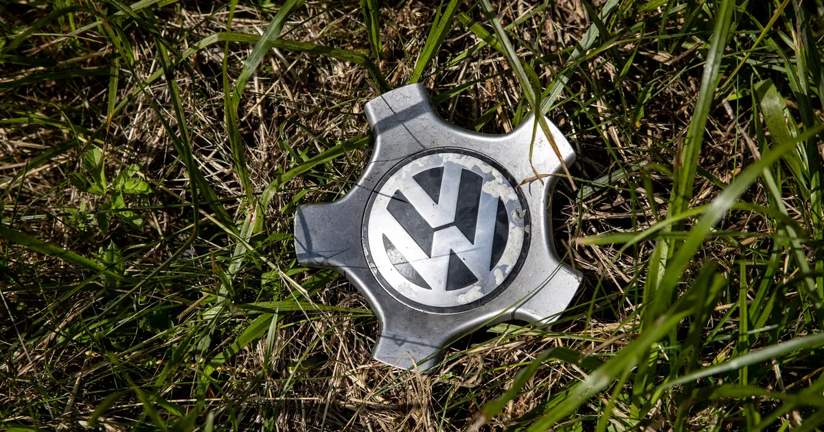 Sauel kahe hukkunuga lõppenud õnnetuse autojuht võeti vahi alla