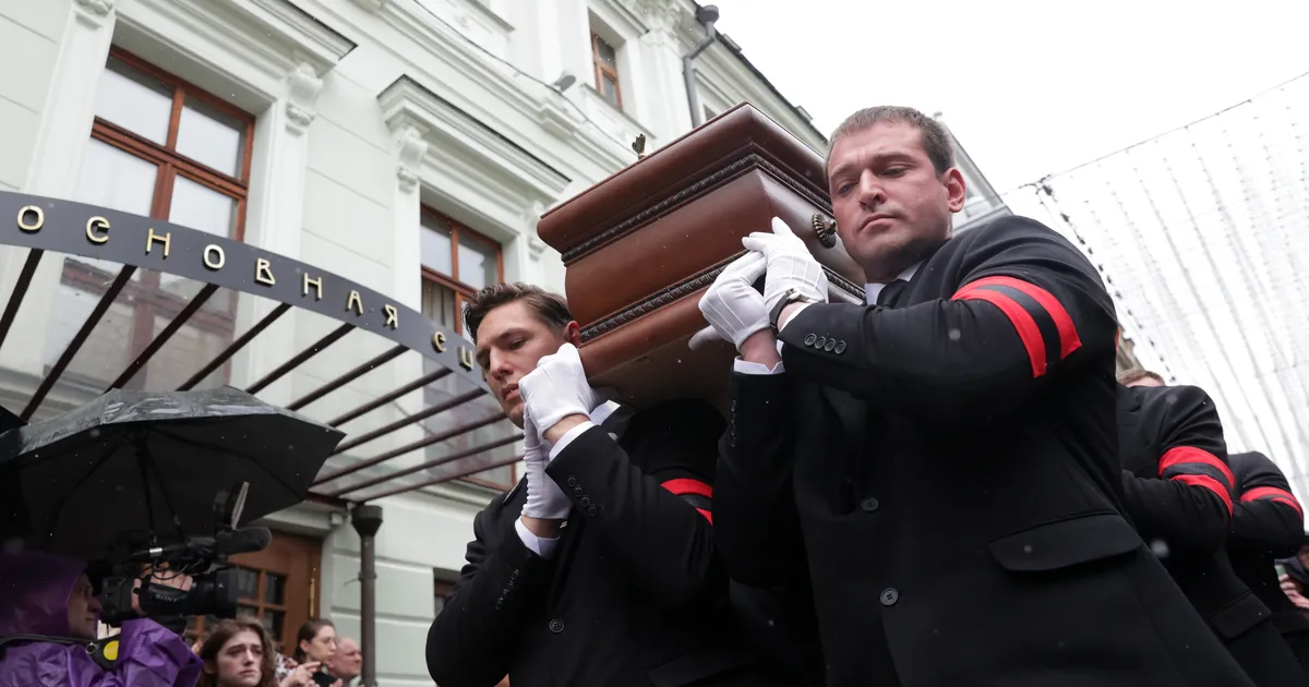 Venemaa matusekorraldajate rahapajad ajavad üle ääre