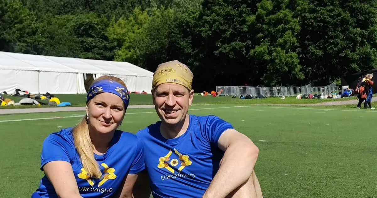 «UHKE TUNNE!» ⟩ Tantsupeol üles astuv Jüri Ratas tantsuproovide kohta: see on nagu spordilaager