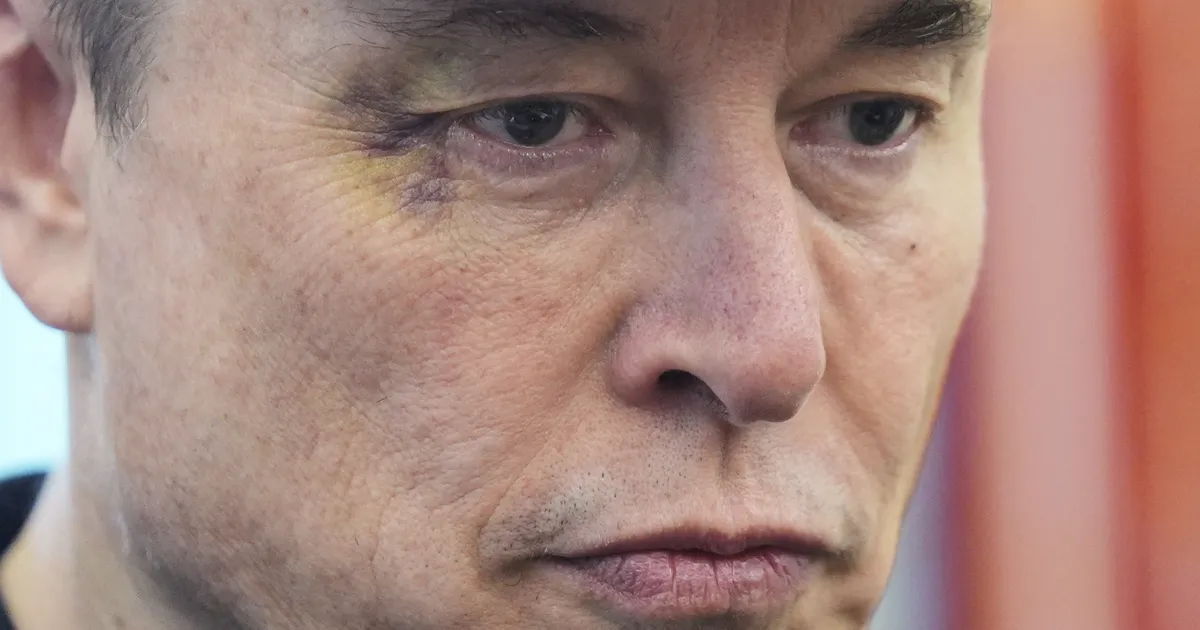 Trump lubas kaaluda võimalust Musk riigist välja saata