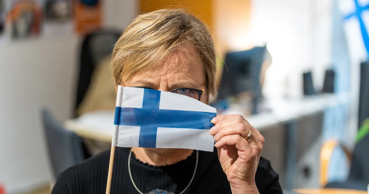 INTERVJUU ⟩ Soome instituudi juhataja Hannele Valkeeniemi: kui abiellud laulupeoga, siis lahti ei pruugi saadagi