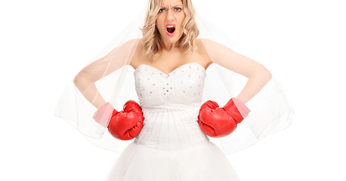 PEORIKKUJA? ⟩ Pruutpaari agressiivne joogireegel ajas külalised vihale