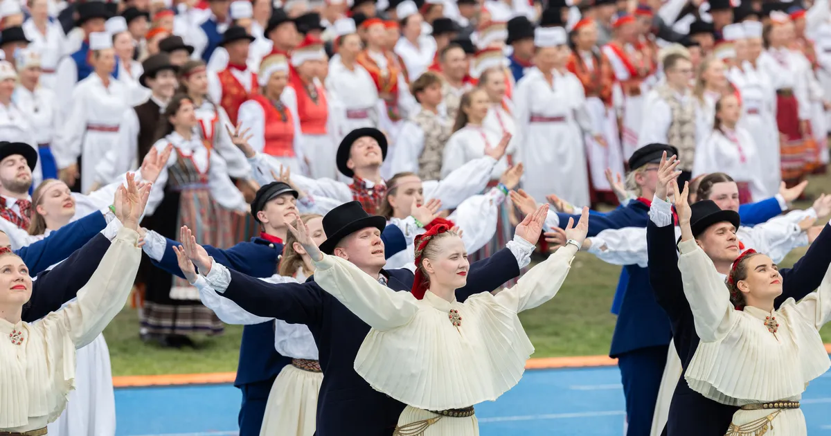 ERKKI KOORT ⟩ Mida nüüd? Kõik on teisiti – aga pealtvaatajal on uhkem jälgida