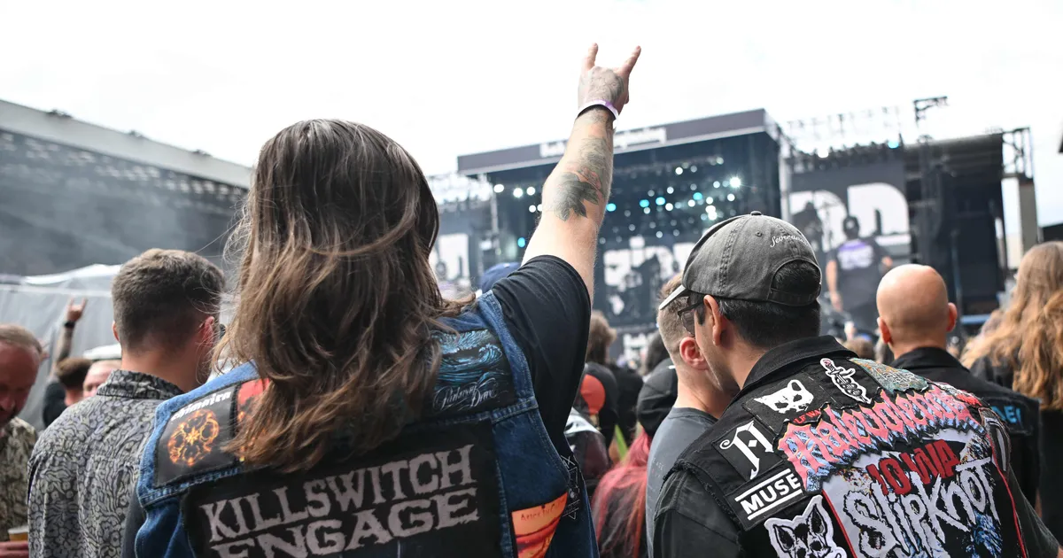 FOTOD ⟩ Hevipäeval Birminghamis on juhtunud vaid üks koperdus, Black Sabbath läheb varsti lavale