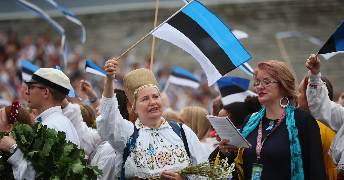 JUHTKIRI ⟩ Päris iseoma pidu