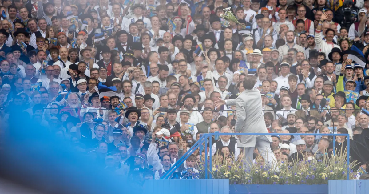OTSEPILT ⟩ Kokkuvõte laulu- ja tantsupeost