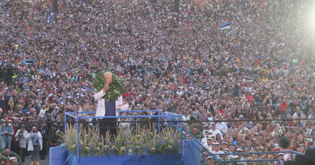 NÄDALA NÄGU ⟩ Neeme Järvi hüüumärk