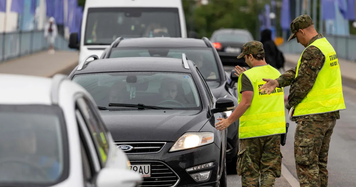 Tänasest piirikontrolli taastanud Poola võttis kohe vahele Eesti inimsmugeldaja