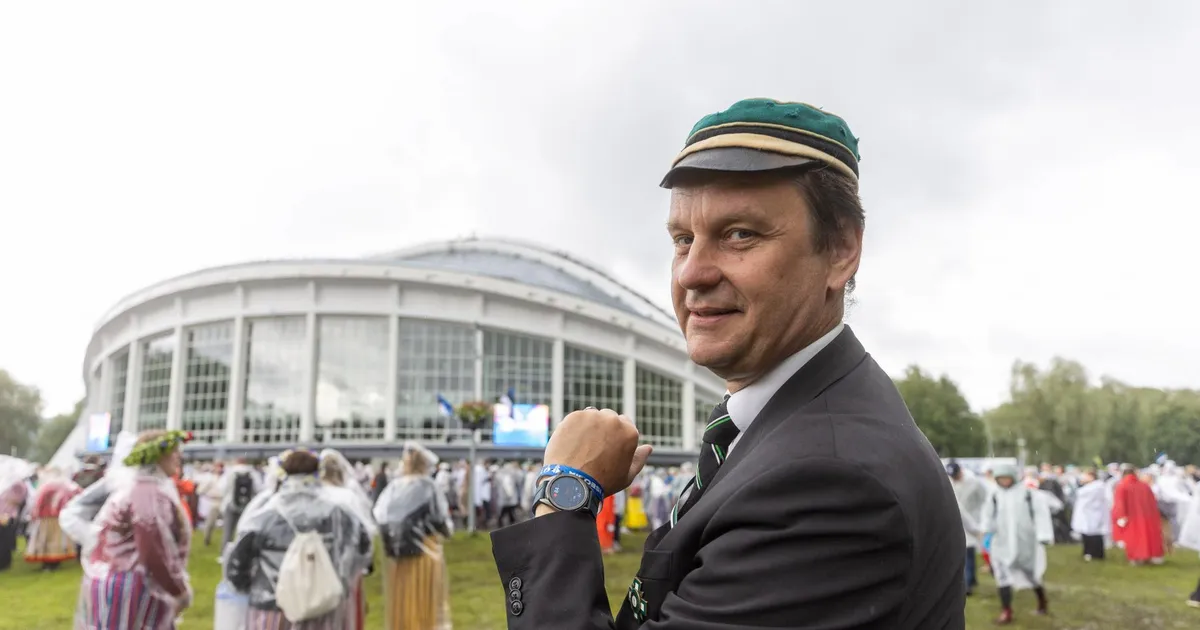 REPORTAAŽ ⟩ Kuidas mu süda laulu­peol peaaegu seisma jäi