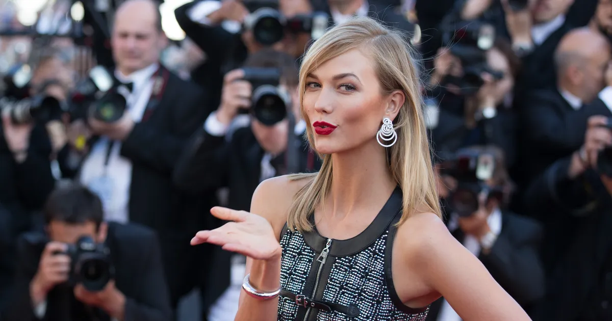 Supermodell Karlie Kloss soovitab kolme raamatut, mis aitavad elust aru saada