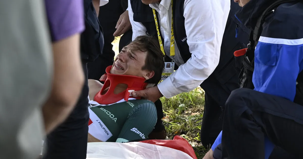 Touril rängalt kukkunud Belgia sprindiäss saadeti otseteed lõikuslauale