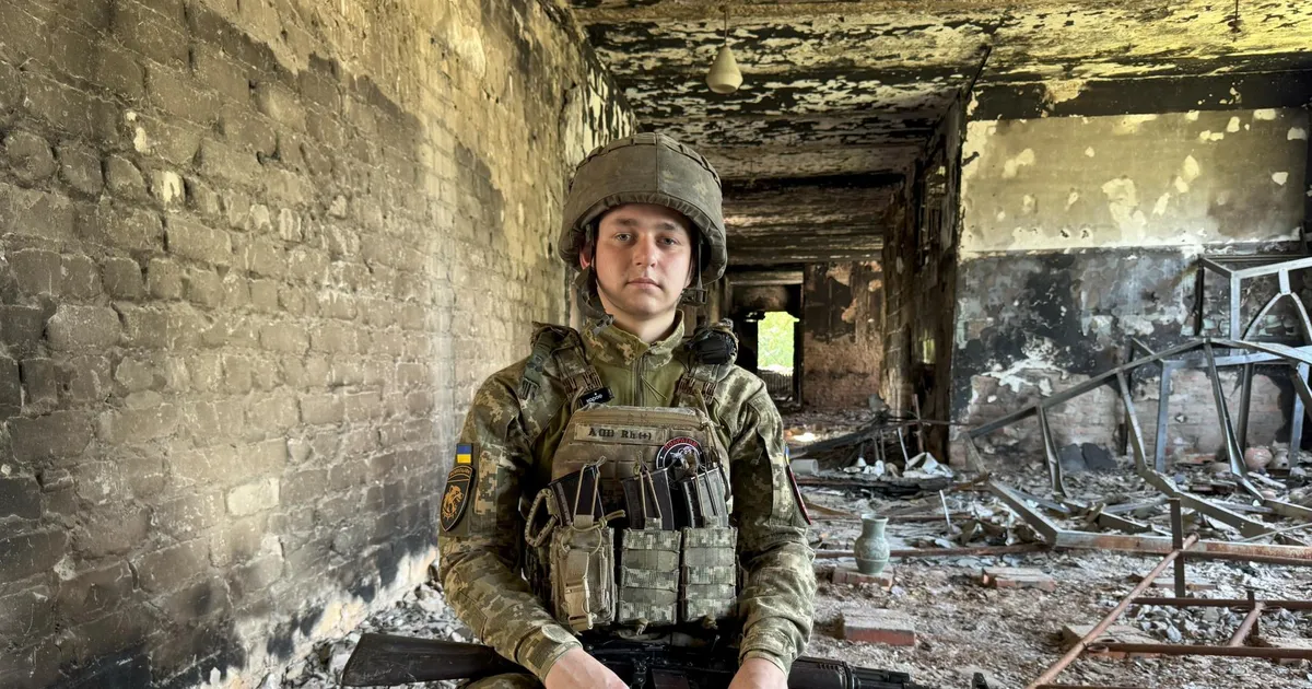 POSTIMEES UKRAINAS ⟩ Ukraina sõdur pidas 125 päeva vastu Vene rünnakutele