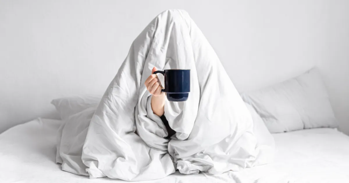 Mikrobioloog selgitab: kui tihti peaksite tegelikult voodipesu pesema?