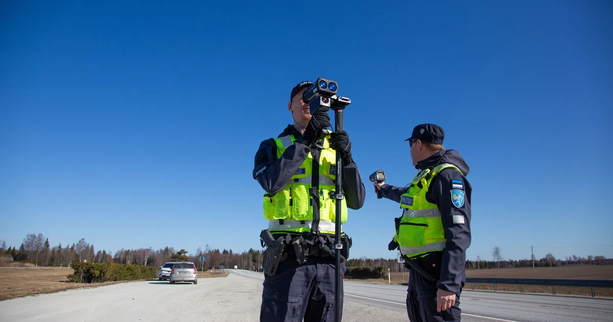 Abipolitseinikud mõõdavad esmaspäeval kiirust, kuid kohe trahvima ei kipu
