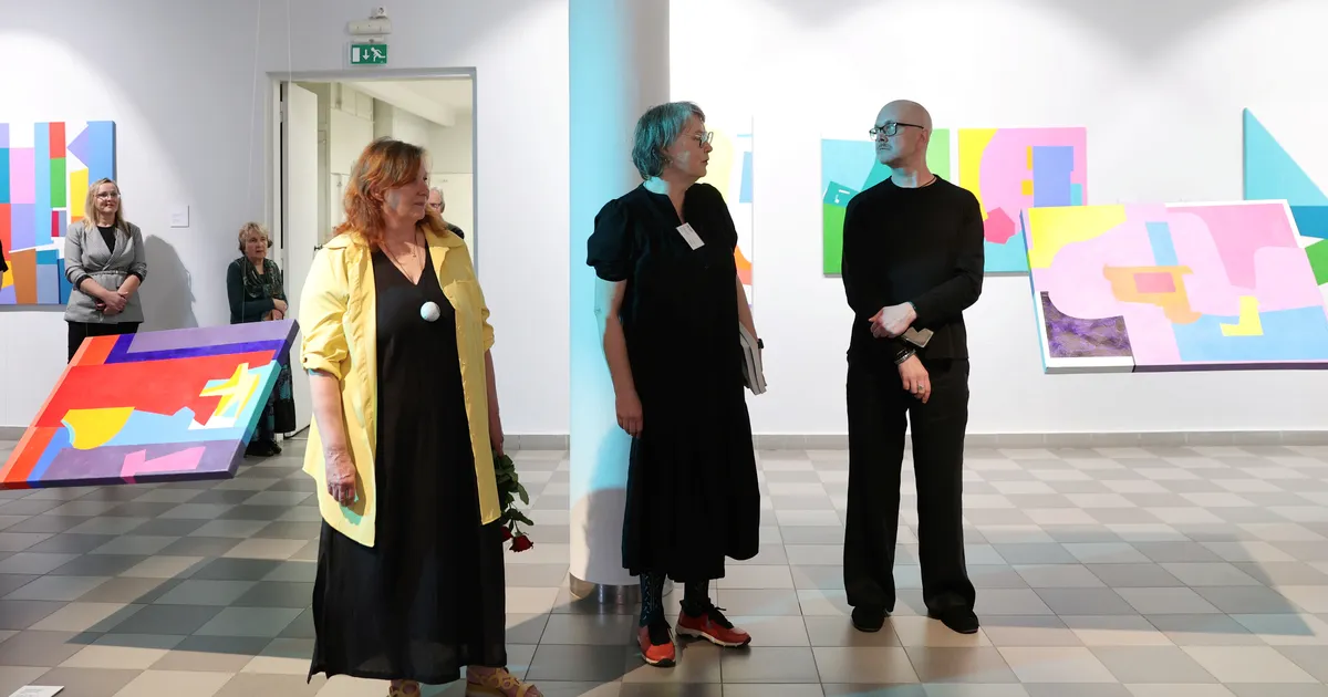 GALERII ⟩ Pallase galeriis avatud kolmest näitusest täieneb üks igal nädalal uute teostega