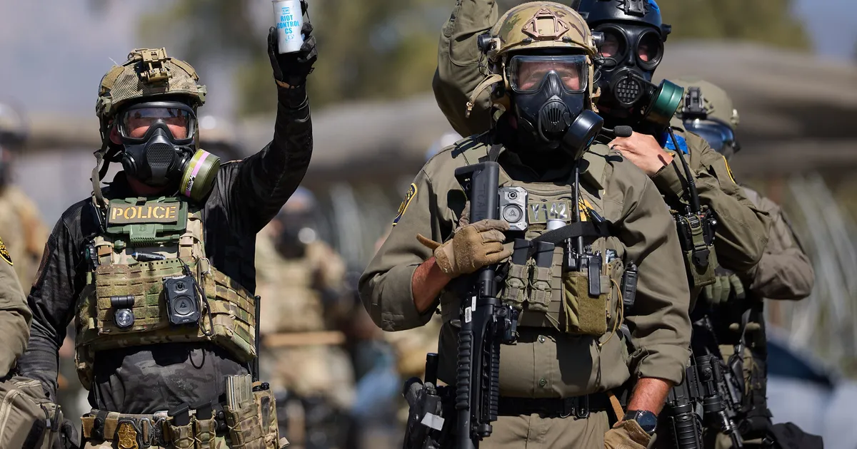 Kohus käsib USA võimudel lõpetada migrantide vahistamine Californias