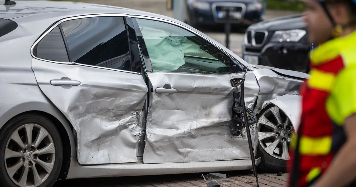 FOTOD ⟩ Tallinnas juhtus ränk avarii: kuuele anti esmaabi, viis inimest viidi haiglasse