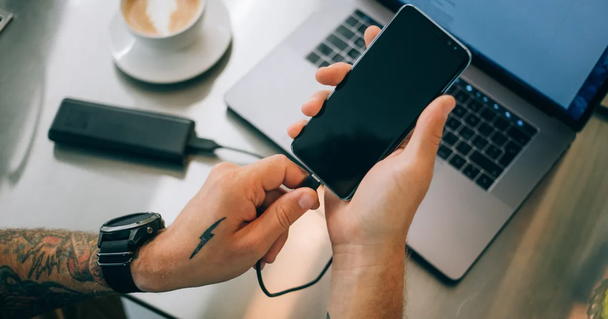 TASUB TEADA ⟩ Mis juhtub, kui aku saab vigastada või kui laed seda valesti?