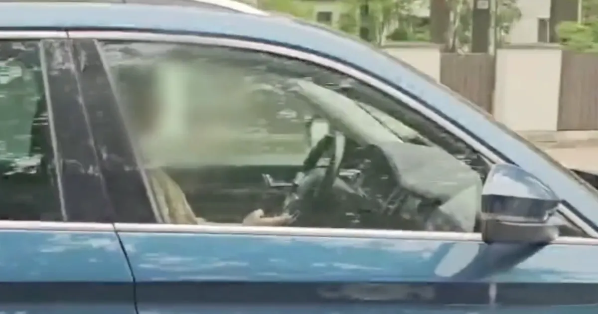 VIDEO ⟩ Patrull tabas kaamerasse autojuhid, kes harjutasid «silmad kinni» sõitmist​