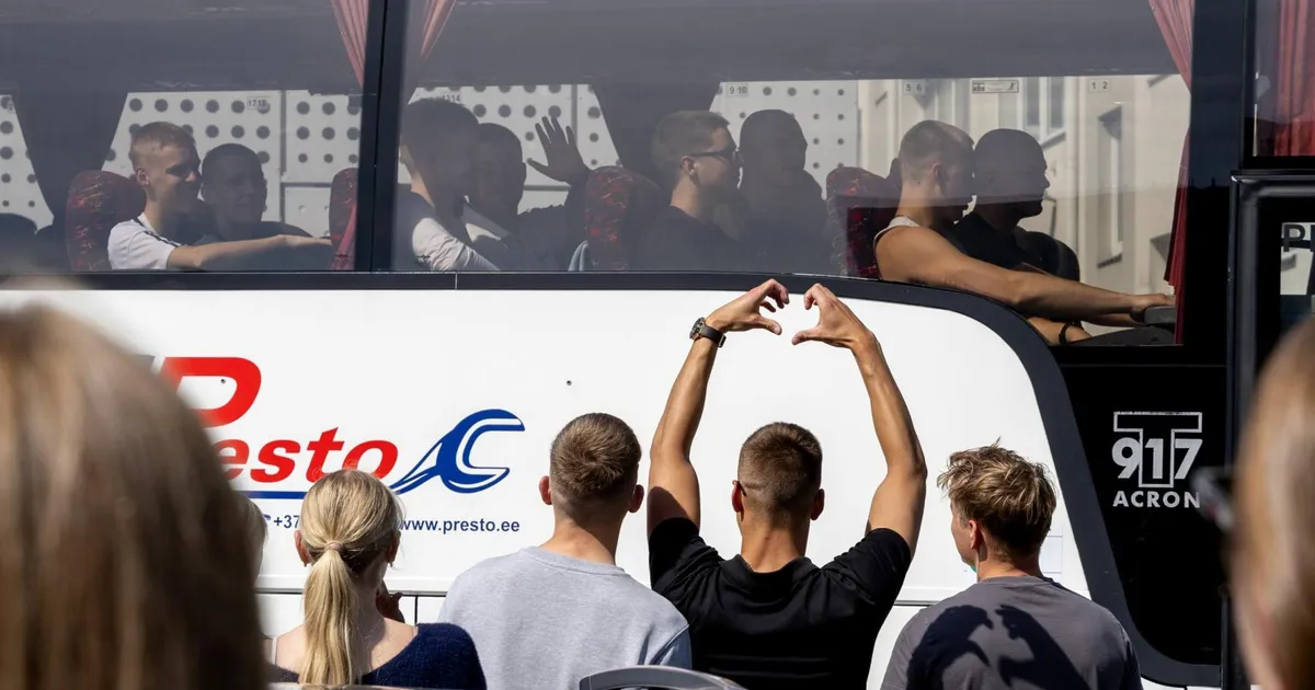 Vastsel ajateenijal on pool kotti komme täis