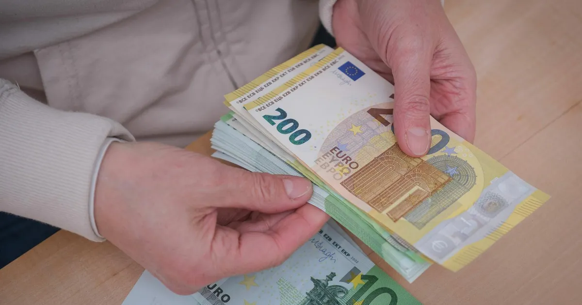 Kui palju sääste on Eesti peredel tegelikult?