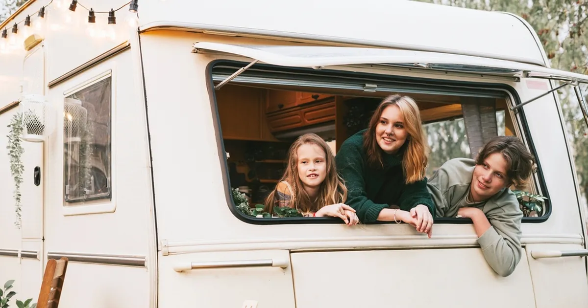 PILT SELGEKS ⟩ Kas 50 000 euroga tasub osta minimaja, suvila või matkaauto?