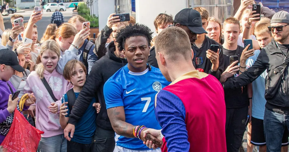 Rahulikud eestlased? Oo ei! Tallinna külastanud supertäht IShowSpeed ajas rahva pööraseks