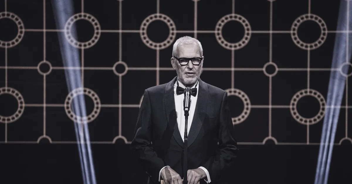 Suri filmikunstnik ja -režissöör Kalju Kivi