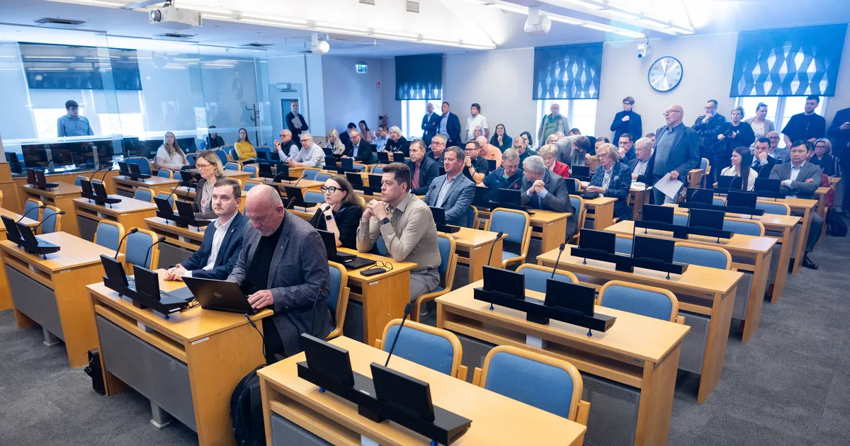 OTSEPILT ⟩ Tallinna linnavolikogu peab erakorralist istungit
