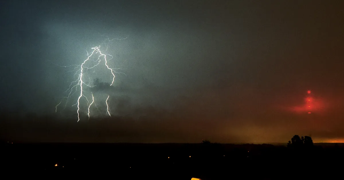 Neljapäev toob kaasa paukuva pikse ja 29 soojakraadi