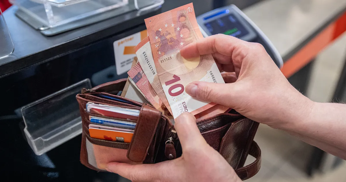 Alternatiivturul algas kauplemine Vli Timberi võlakirjadega