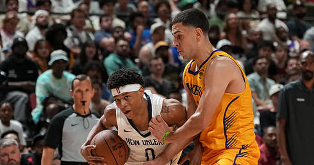 Korvpallikohtunik Mihkel Männiste vilistab EM-finaalturniiri