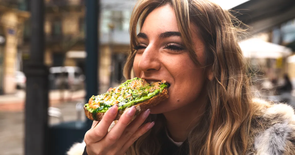 PROOVI JÄRELE ⟩ See populaarne puuvili parandab su seedimist