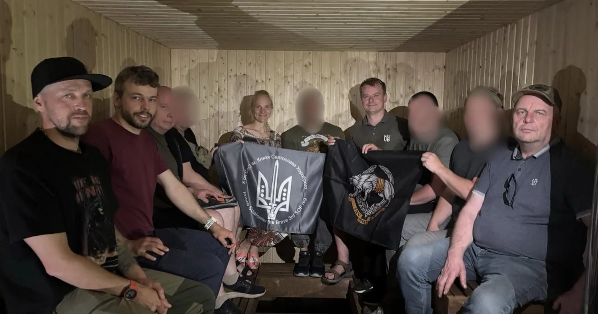 Ukraina rindele saunu viiv vabatahtlik: pikas konfliktis on hügieen sama oluline kui relvastus