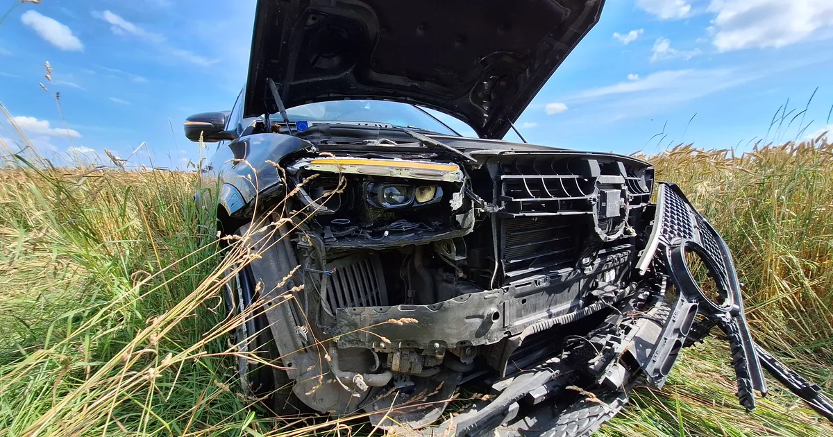 Tartu lähistel põrkasid kokku kaks sõiduautot ja reka, viis osalist pääsesid ehmatusega