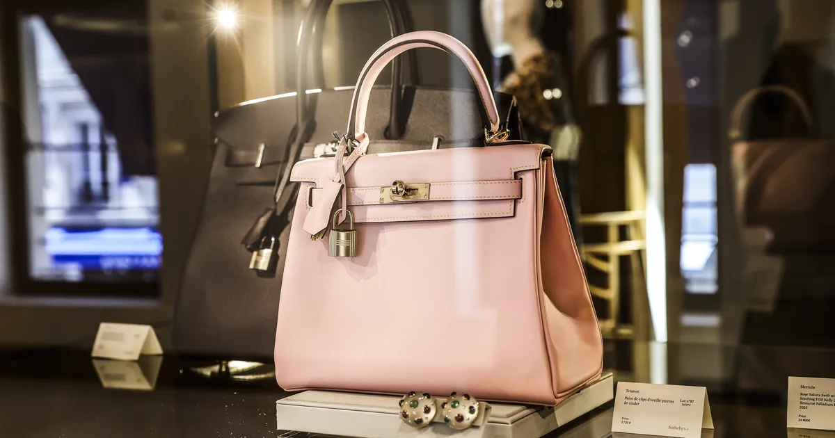 Luksuskauba tootjate raske elu: hinda ei saa tõsta