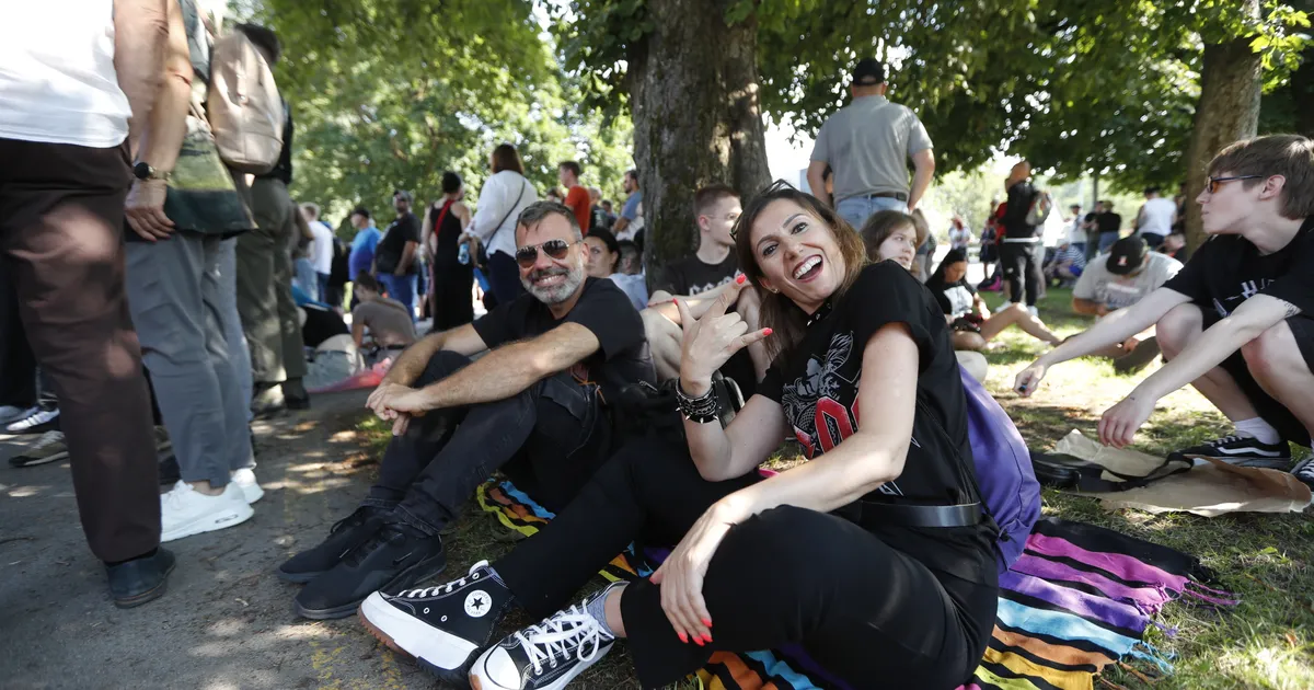 OTSEFOTOD ⟩ Rokipidu algab! Vaata, kes saabuvad välja müüdud AC/DC kontserdile