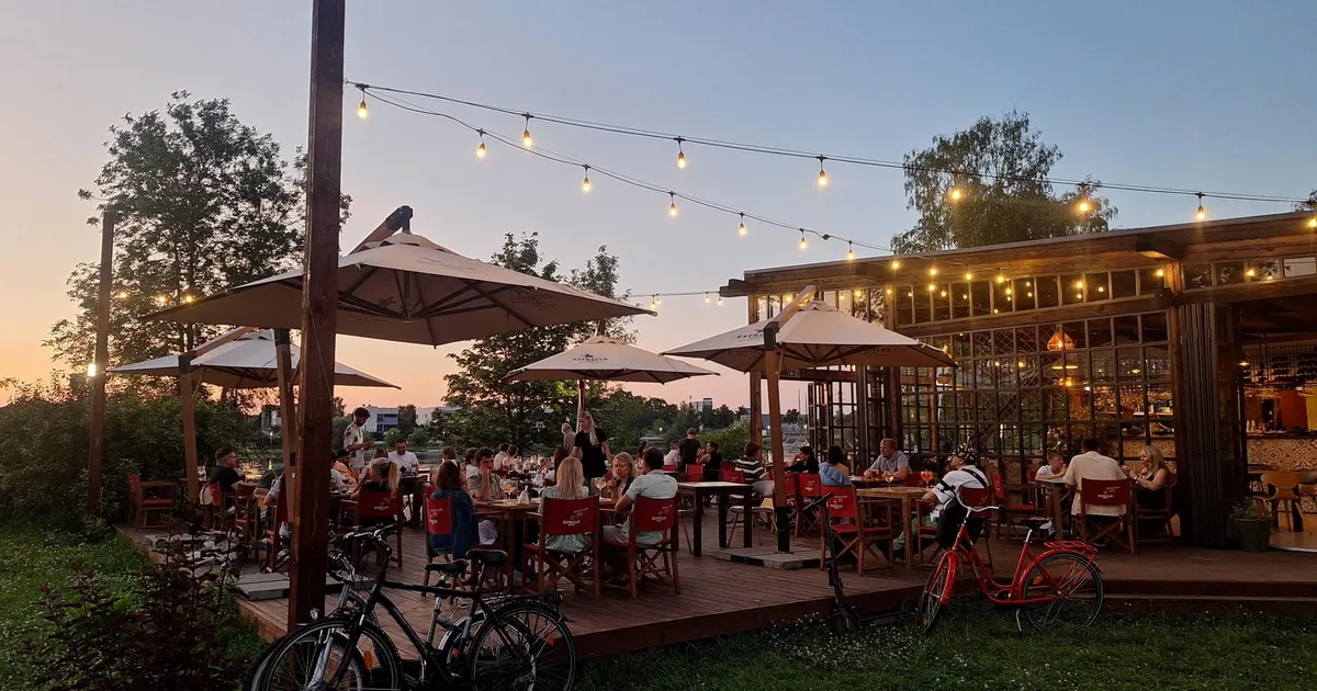 SUVEPEALINNA RESTORANID ⟩ Parimad Pärnu toidukohad – just neid me soovitame külastada!