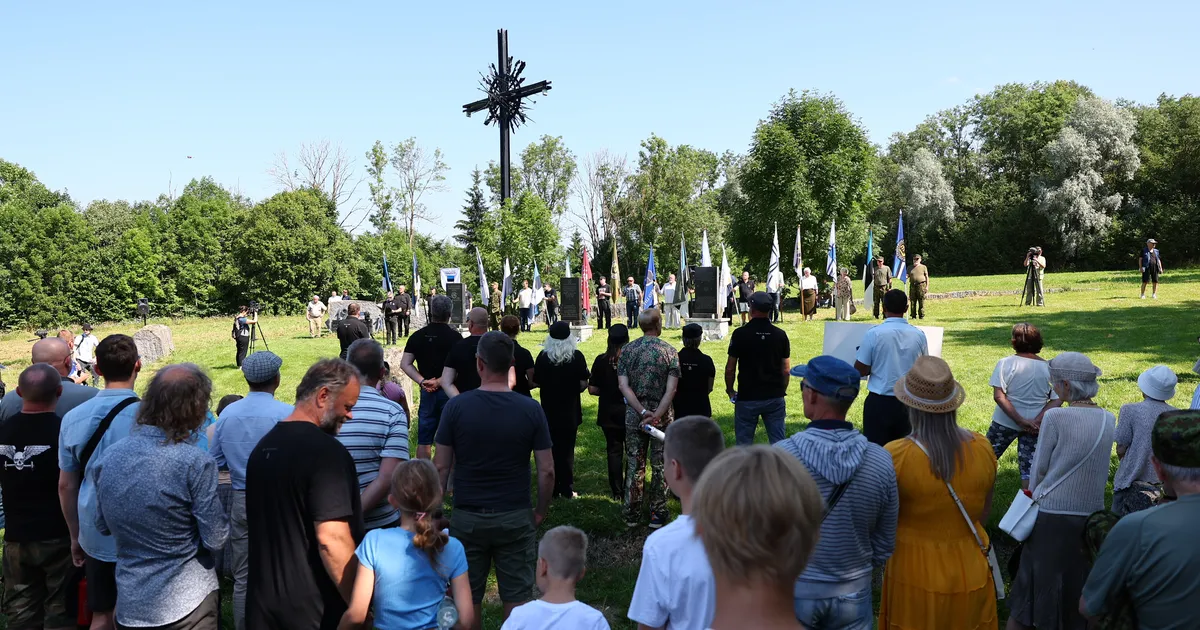 GALERII ⟩ Sinimägede lahingu 81. aastapäeval mälestati langenuid