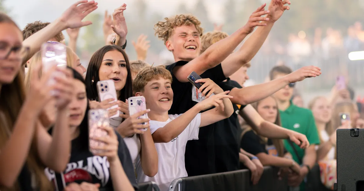 GALERII ⟩ Keilas toimus kogupere minimuusikafestival Nublikum, nublu hullutas rahvast