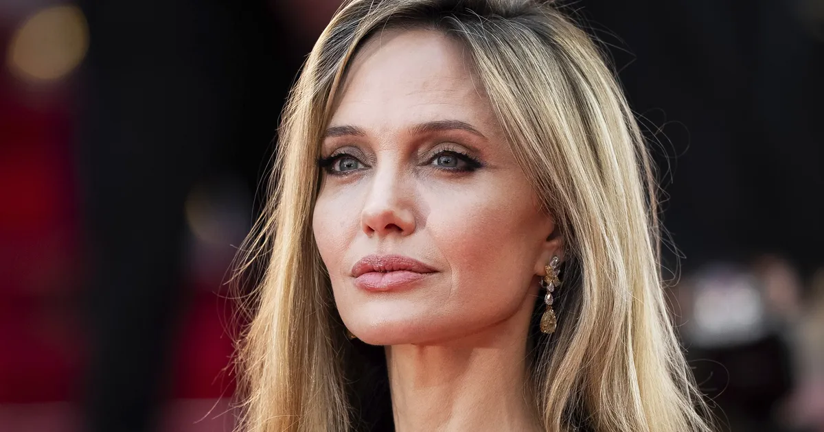 ŠOKEERIV ÜLESTUNNISTUS ⟩ Palgamõrvar päästis Angelina Jolie elu