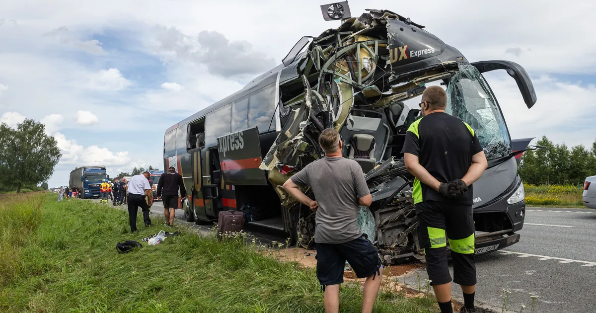 Lux Express avaldab sügavat kahetsust esmaspäeval juhtunud bussiõnnetuse pärast
