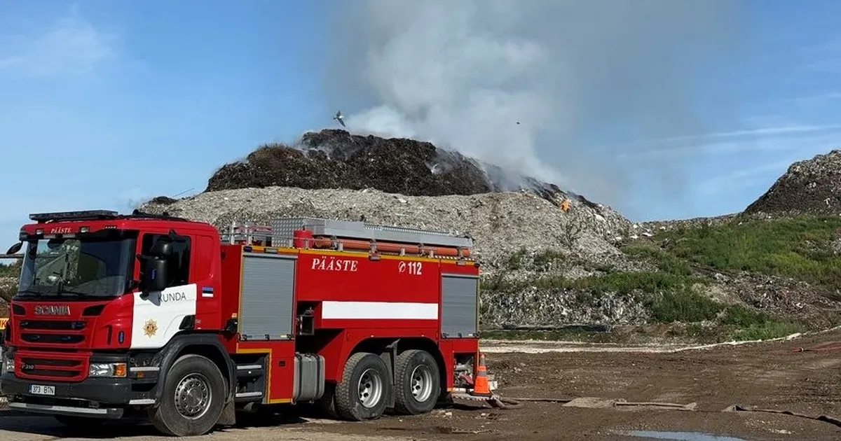 Uikala prügilapõlengu kustutustööd kestavad veel mitu päeva