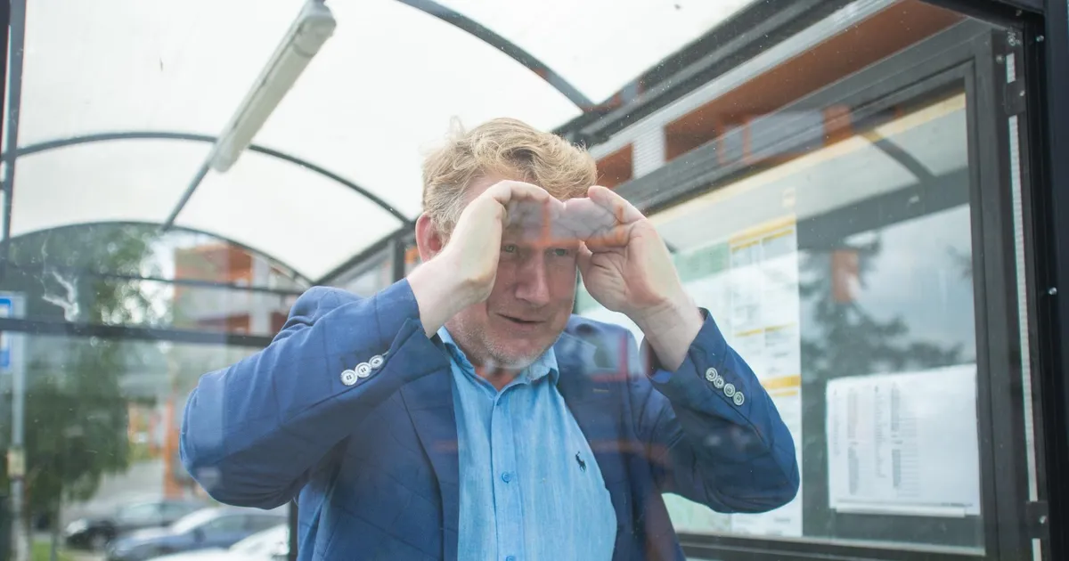 Rüüsteretked bussipaviljonide vastu koguvad jälle hoogu